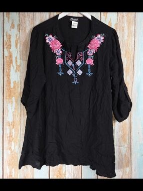 Cowgirl Hardware Aztec Floral Tunic. Size Xl
